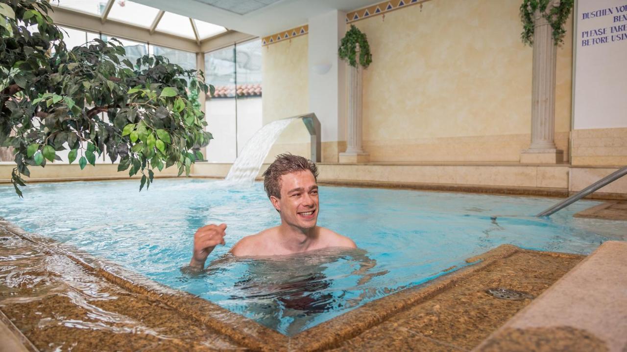 Strass - Sport & Spa Hotel Mayrhofen Exterior foto