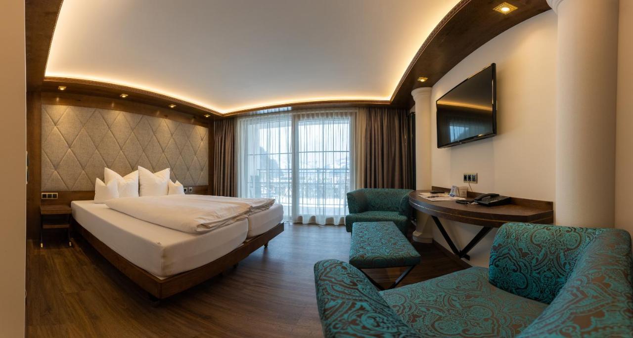 Strass - Sport & Spa Hotel Mayrhofen Exterior foto