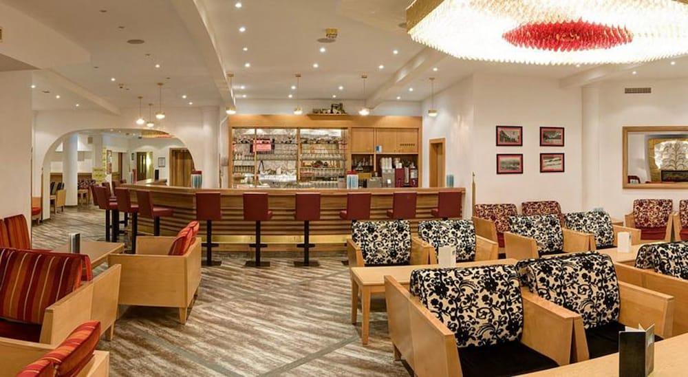 Strass - Sport & Spa Hotel Mayrhofen Exterior foto