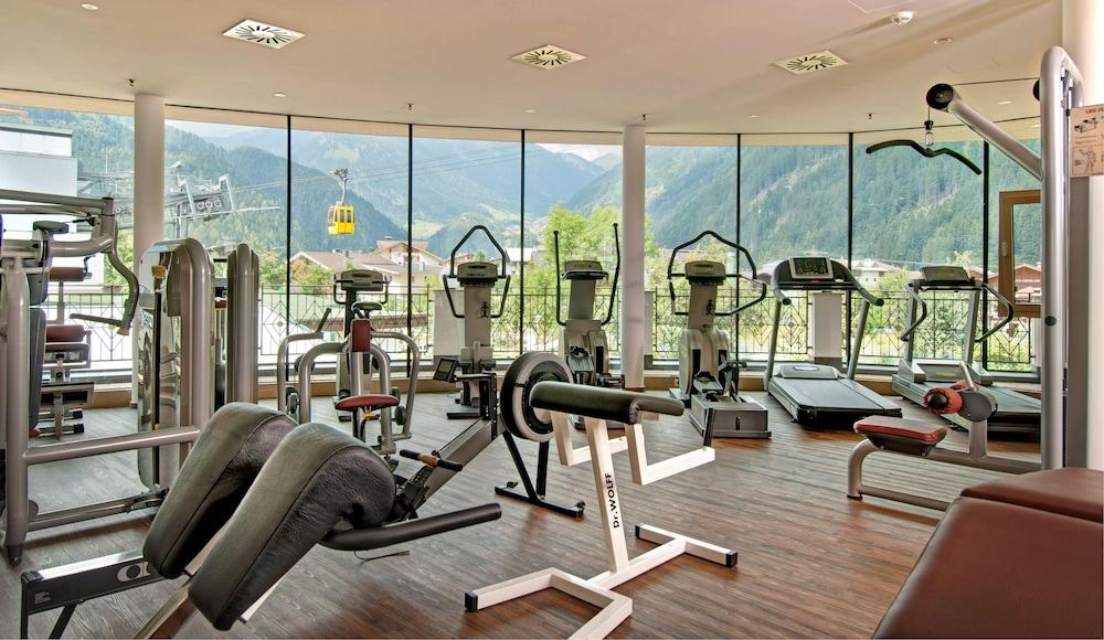 Strass - Sport & Spa Hotel Mayrhofen Exterior foto
