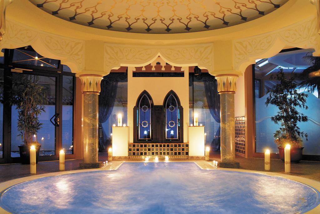 Strass - Sport & Spa Hotel Mayrhofen Exterior foto